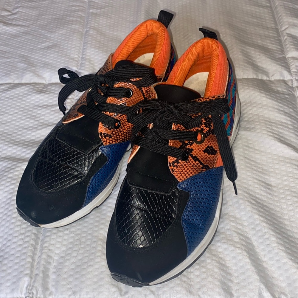 La Sheelah pattern sneaker